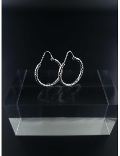 Boucles d'oreilles créoles...